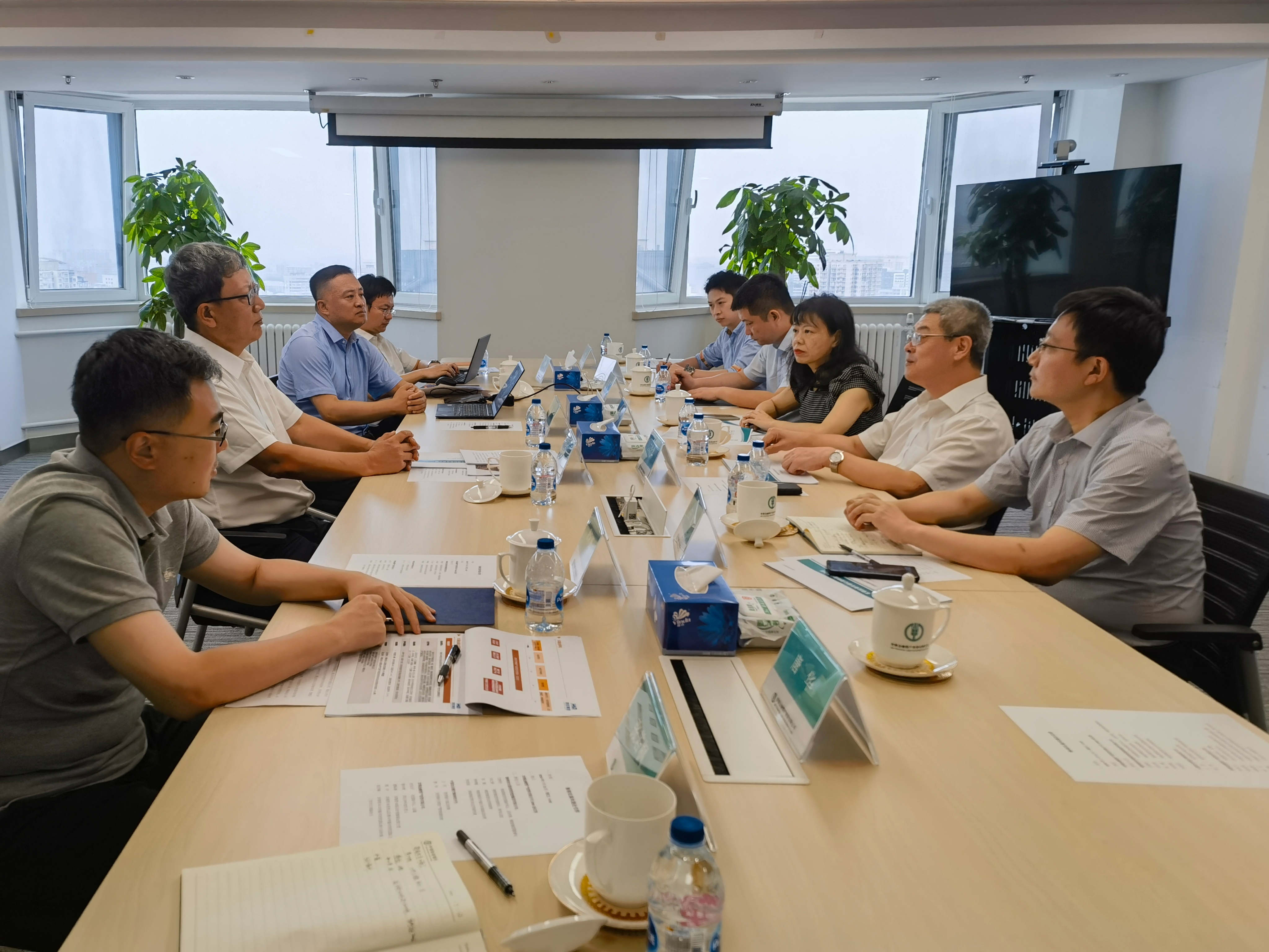 1721182569278063969.jpg 1721182569278063969.jpg